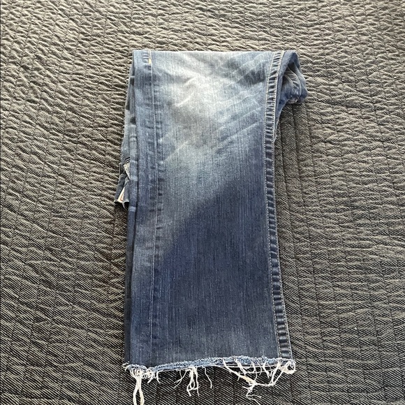 True Religion Ricky Distressed Blue Jeans - Picture 11 of 13